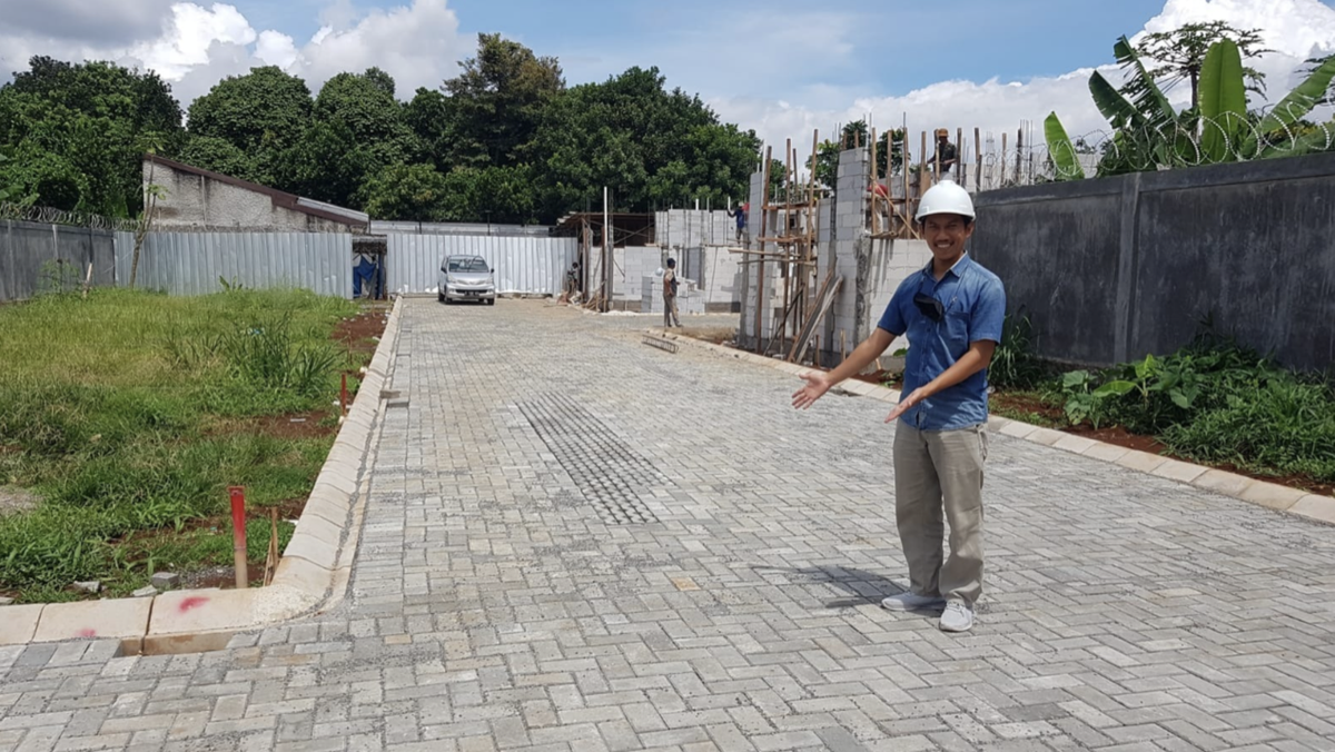 Renovasi eksterior rumah tinggal oleh Renovasia